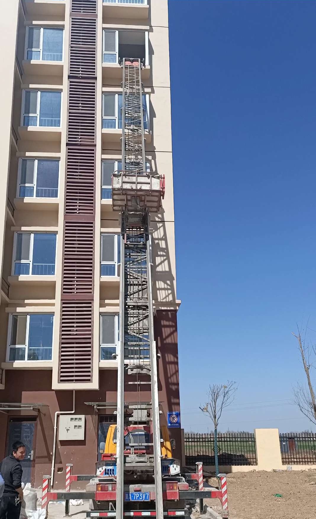 邯鄲回遷樓上料